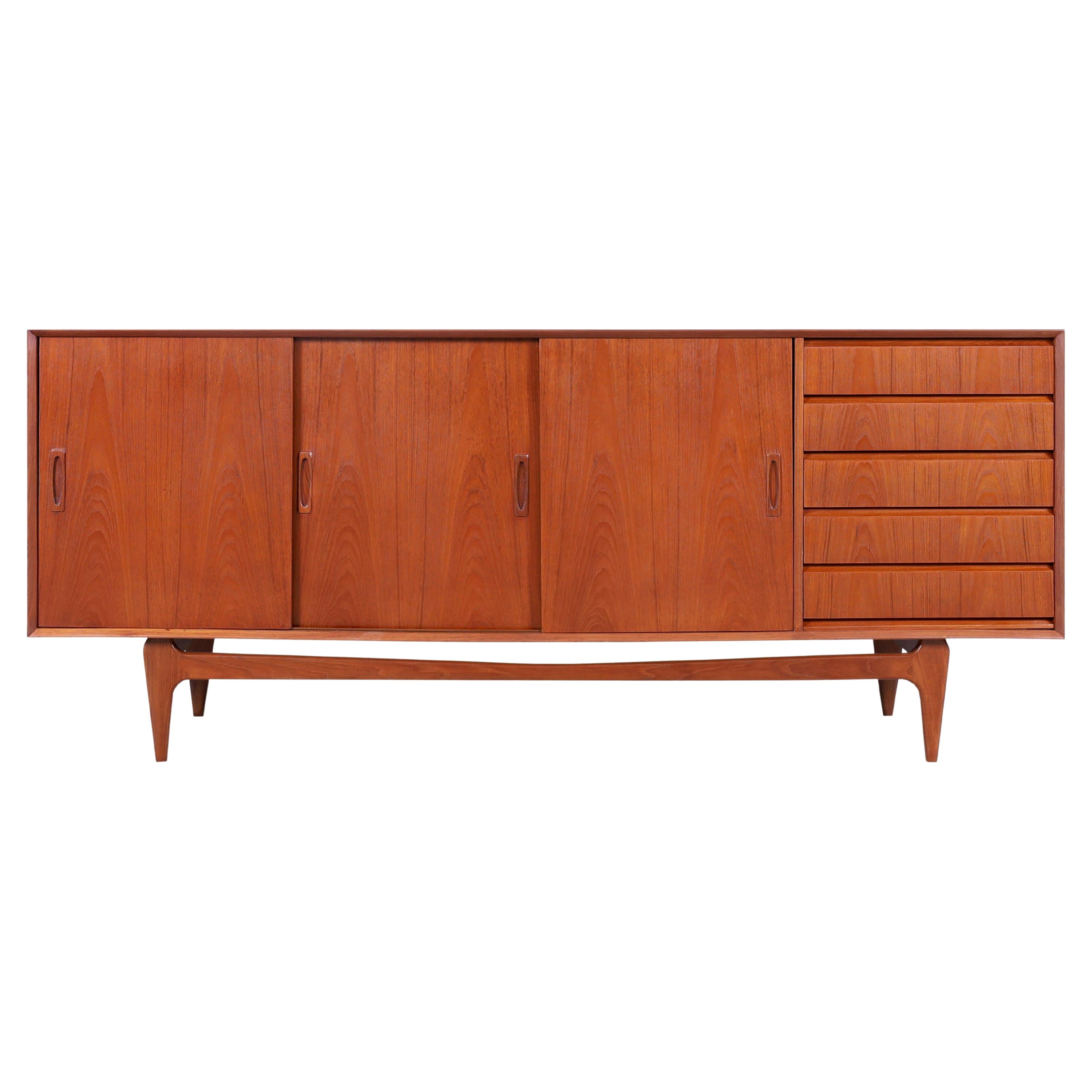 Danish Modern Teak Credenza For Sale