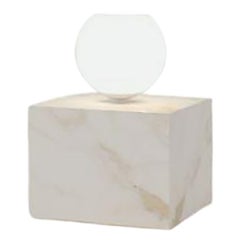 Table d'appoint CS, Calacatta Gold de Sissy Daniele