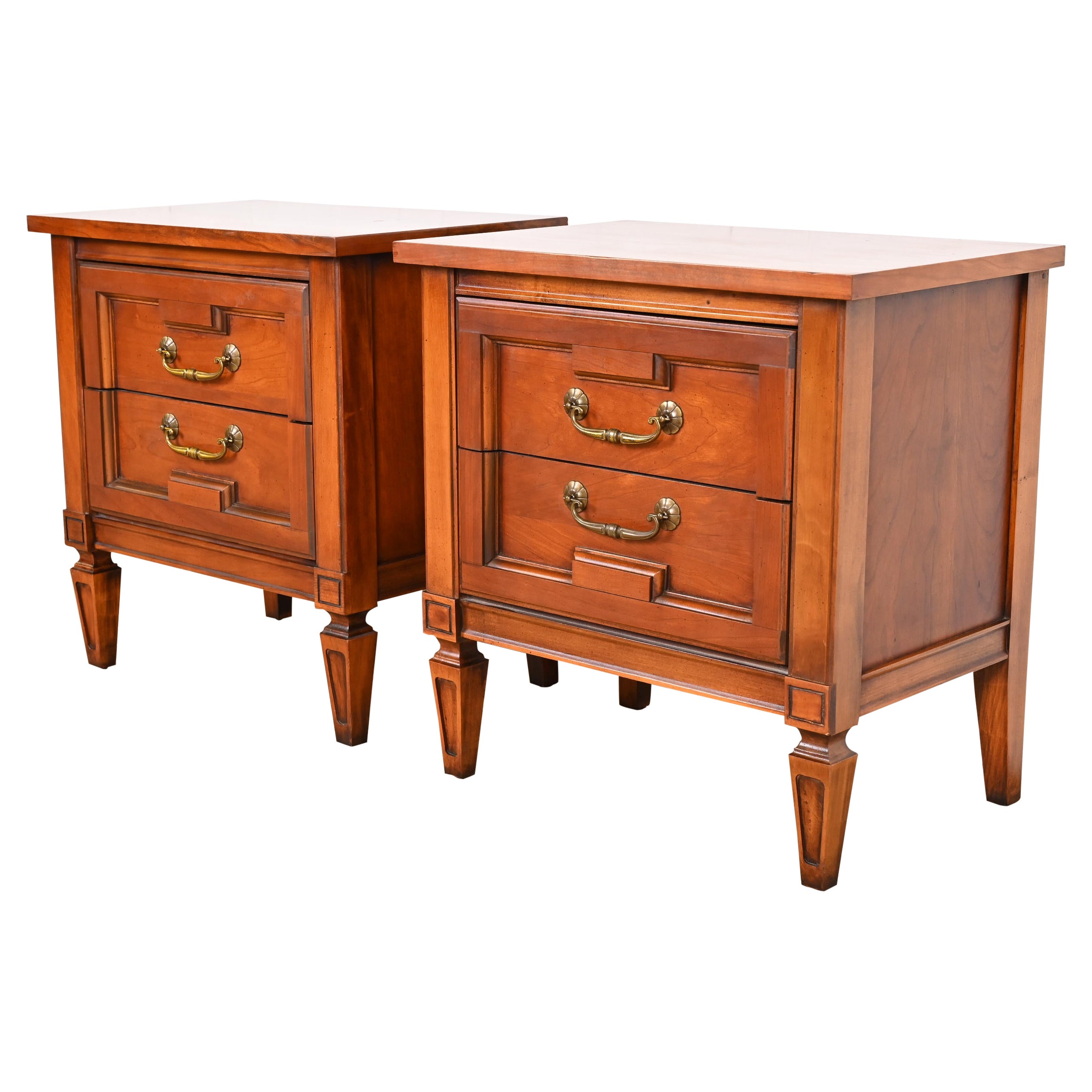 French Regency Louis XVI Fruitwood Nightstands in the Manner of Henredon, Pair For Sale