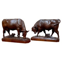 Large Pair & Finest Quality, Antique Nutwood Swiss Black Forest Bull and Cow