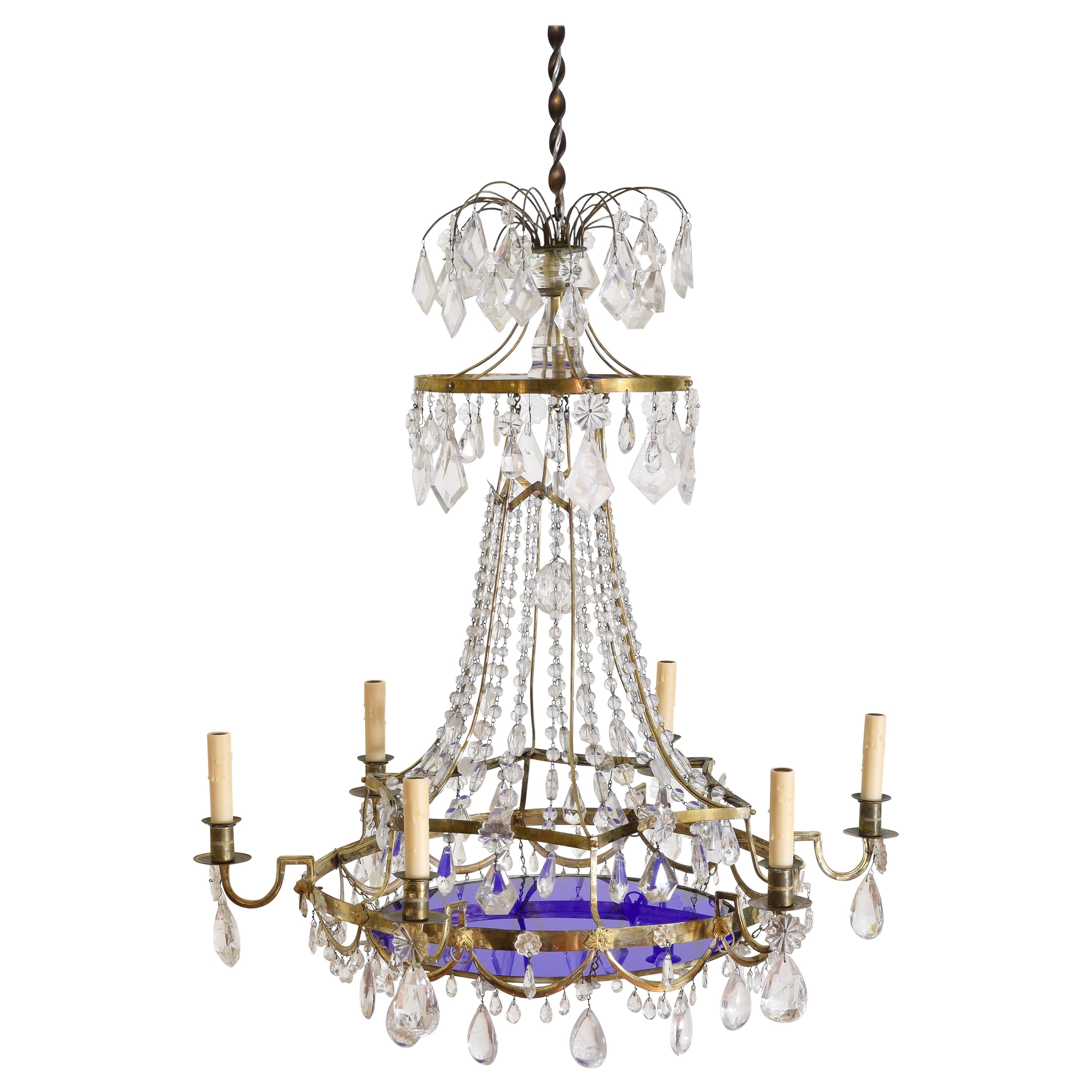 Lampadario neoclassico baltico in ormolu, cristallo di rocca e vetro blu cobalto, 1800 ca.
