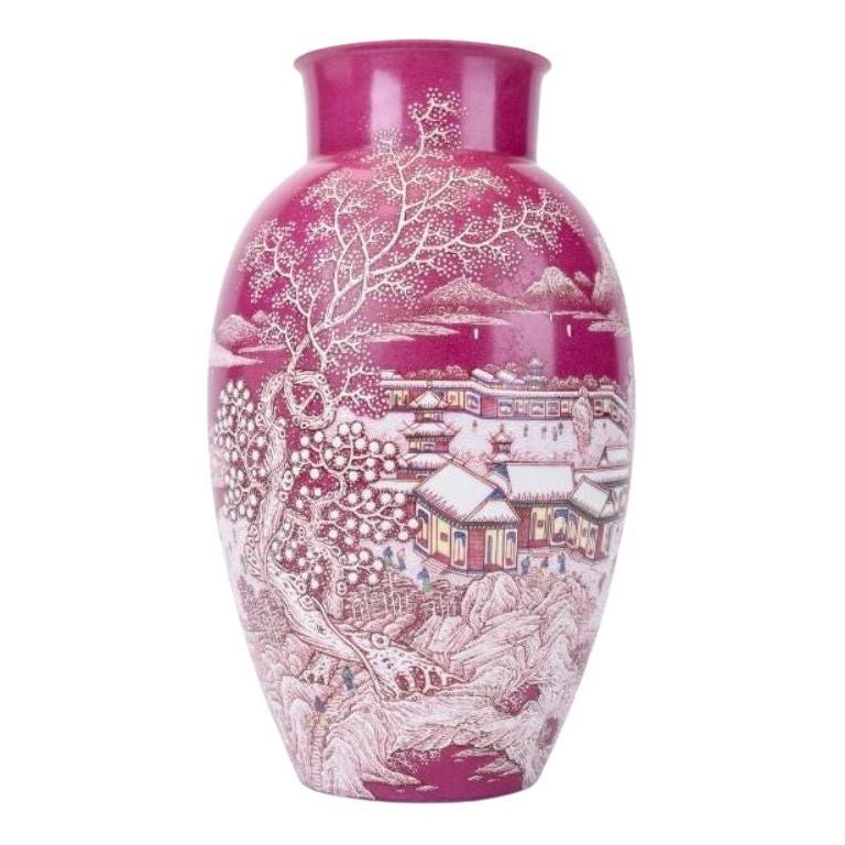 Vase mit achatroter Schneeszene von WL Ceramics im Angebot
