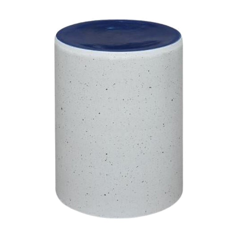Tabouret colonne, effet blanc et glaçure bleue WL Ceramics