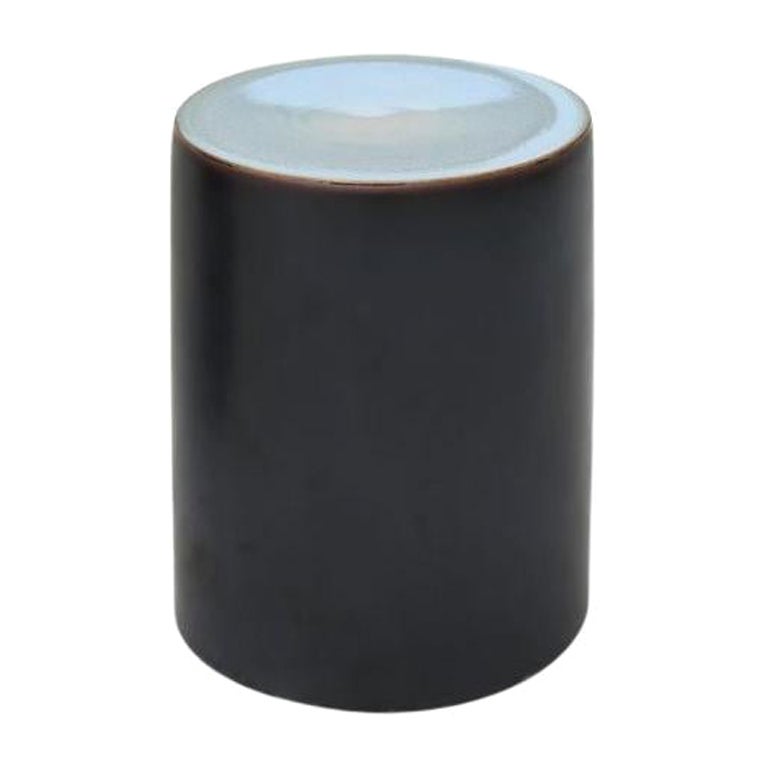 Tabouret colonne, Brown foncé par Wl Ceramics en vente