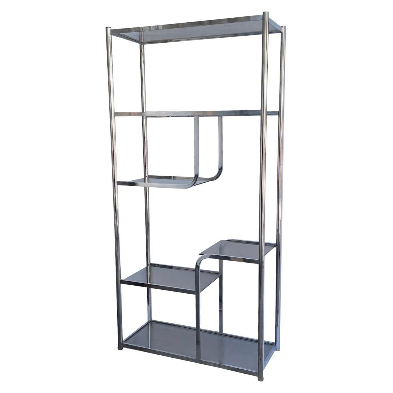 1970s Geometrical Chrome Shelving Unit in the Manner of Milo Baughman For Sale