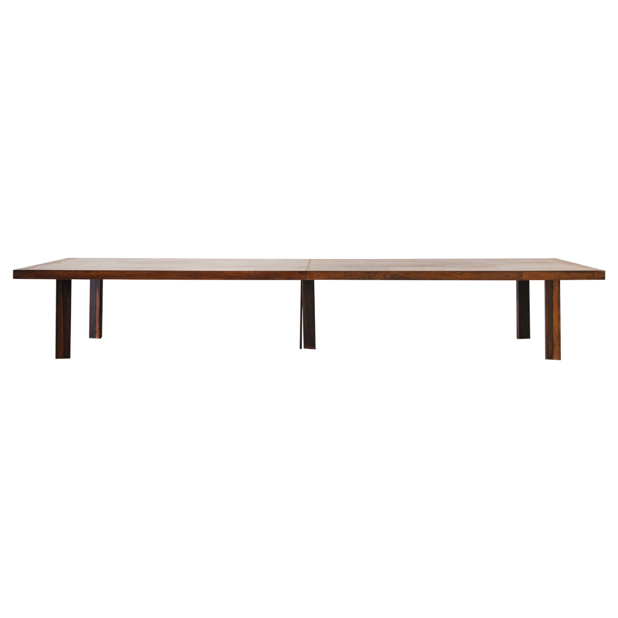 Brazilian Midcentury Dining Table in Rosewood, Unknown Designer, 1960s For Sale