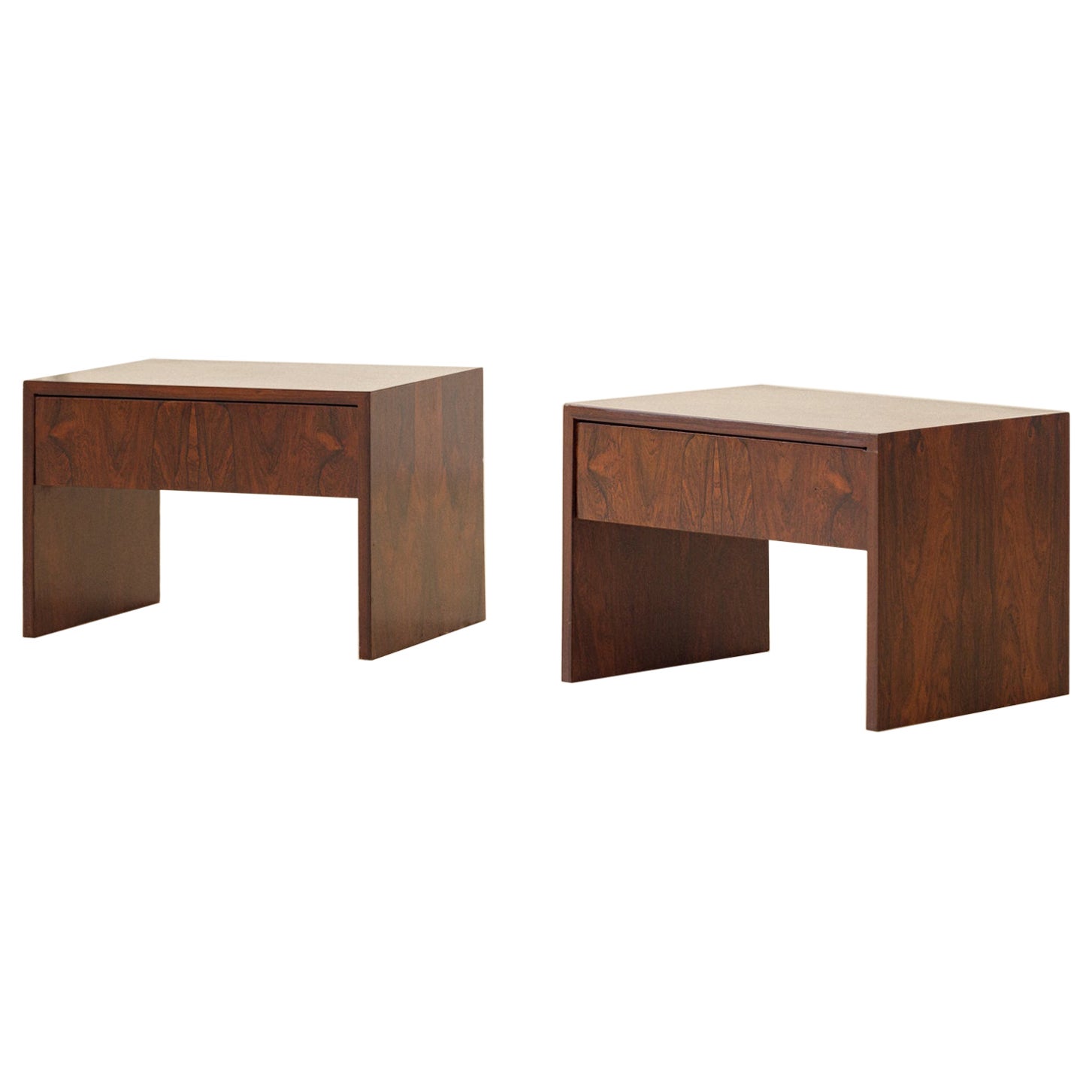 Pair of Rosewood Nightstands by Unknown Designer, 1960s, Brazilian Midcentury For Sale