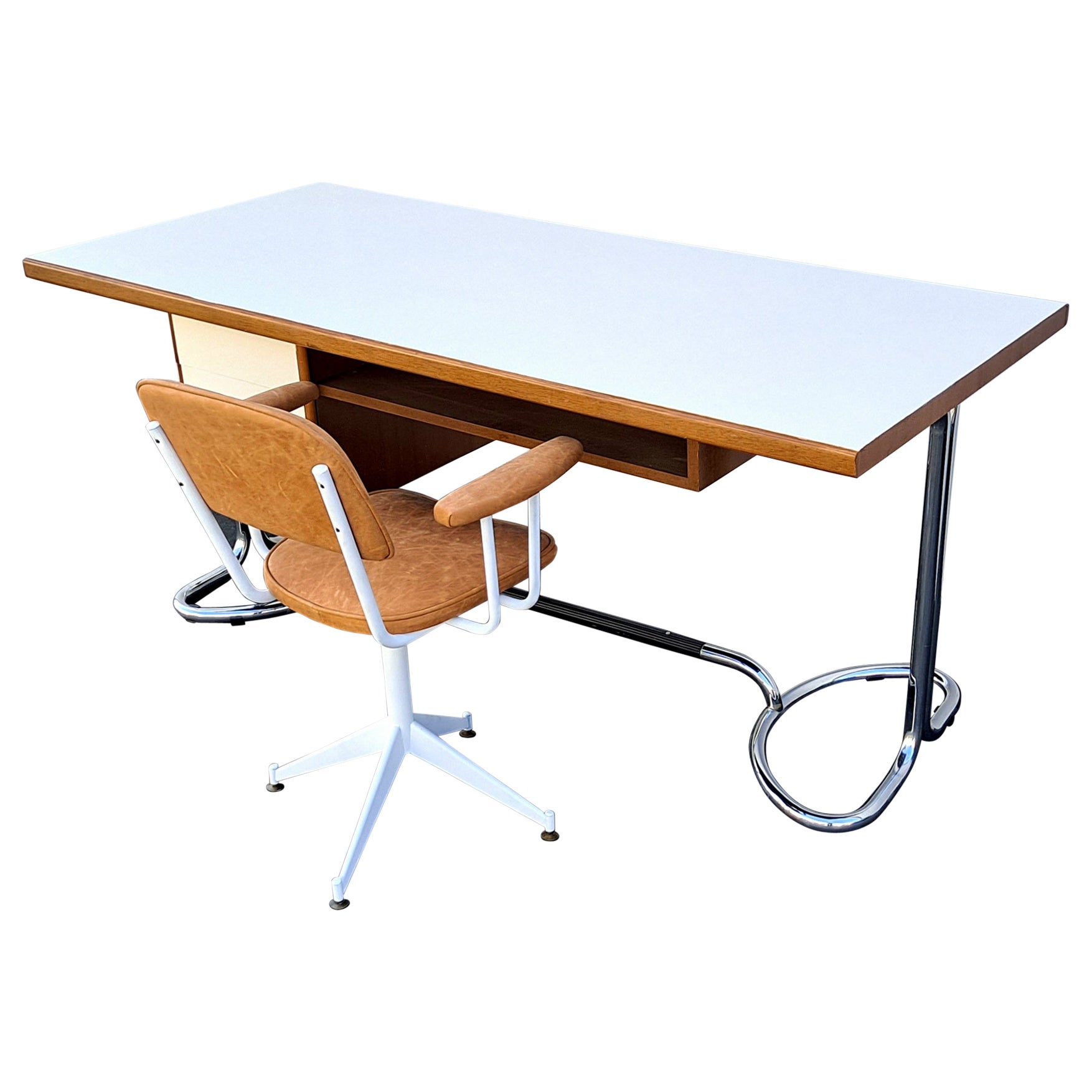 Italian Desk from the 1960s  For Sale