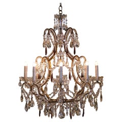 Antique 19th Century Italian Crystal and Brass Eight-Light Chandelier with Pendants