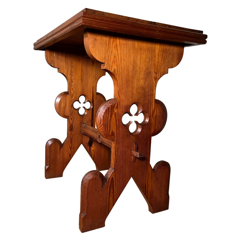 19th Century Gothic Pine Table For Sale at 1stDibs