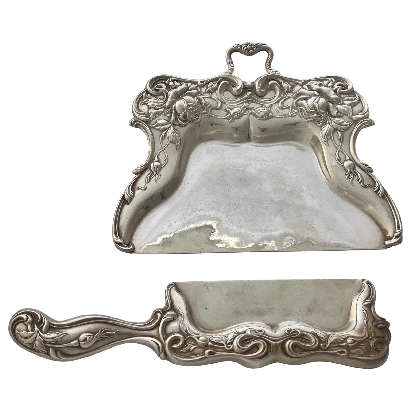 Art Nouveau Silver Set of Crumbers by Victor Silver Company For Sale at  1stDibs