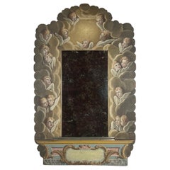 Miroir italien du 19ème siècle peint à la main avec des anges ailés
