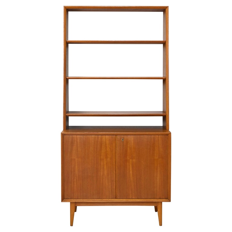 Scandinavian Modernism Bookcase For Sale at 1stDibs