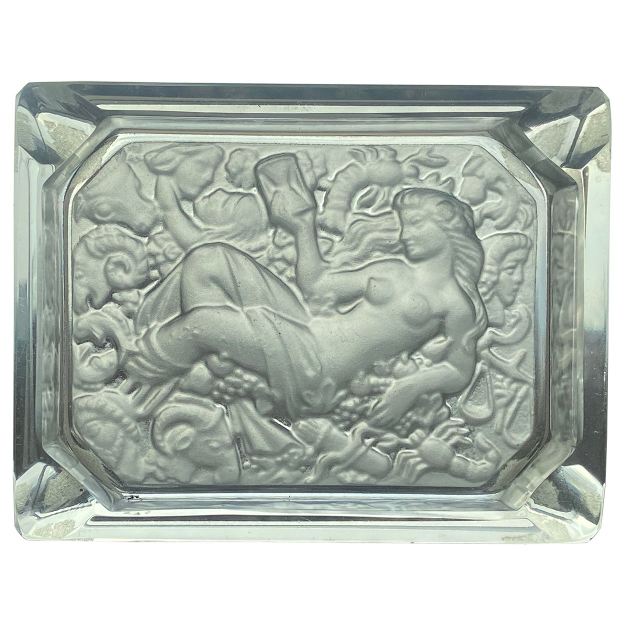 20th Century French Hand Carved Crystal Ashtray with Woman Figure Decoration For Sale
