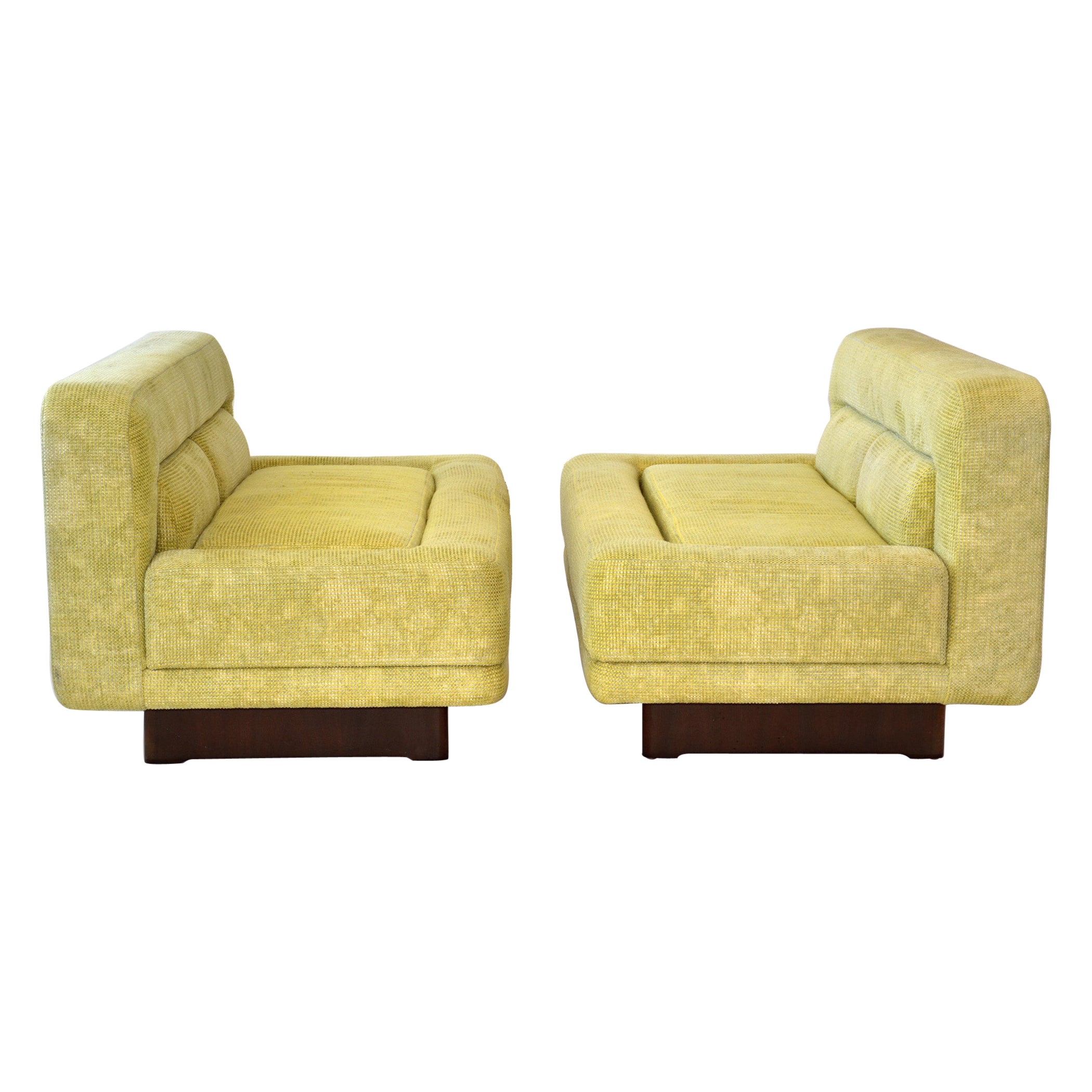 Rare Pair of Vladimir Kagan Designs Sofas / Loveseats, 1970s