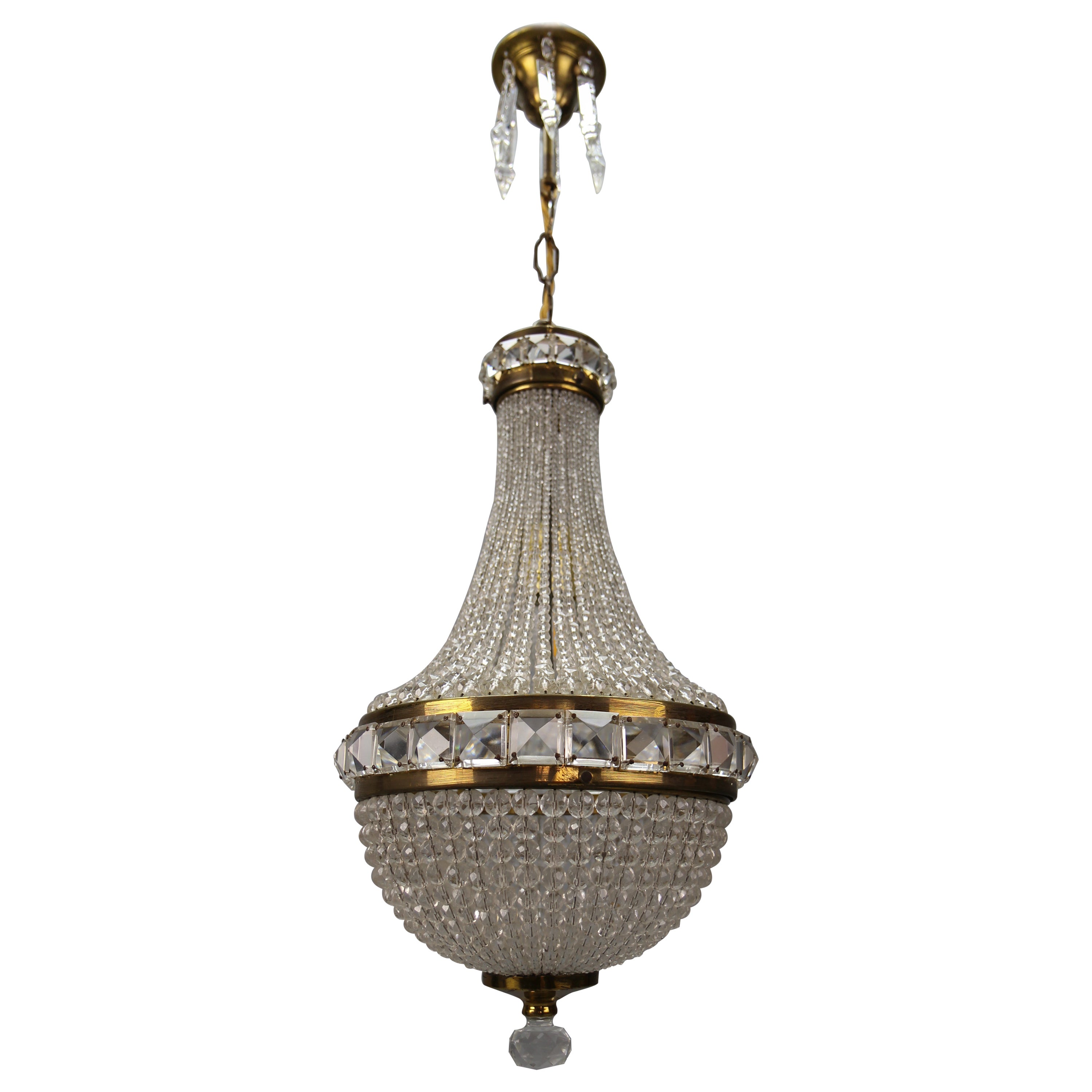 Lustre à dôme en cristal tchèque de style Empire avec perles