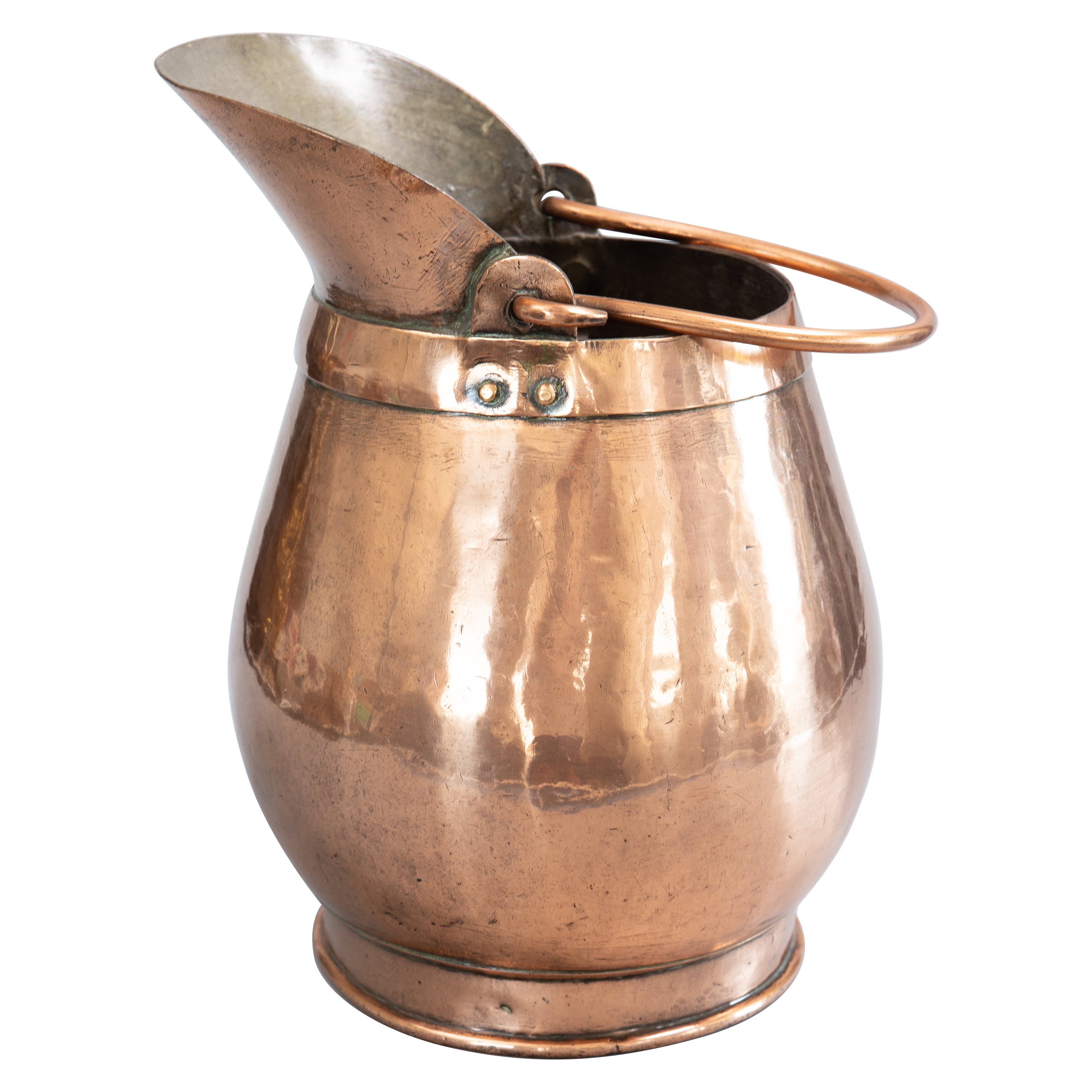 Large Early 19th Century French Hammered Copper Jug Pitcher For Sale