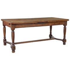 Early 19th Century Oak Extending Dining Table