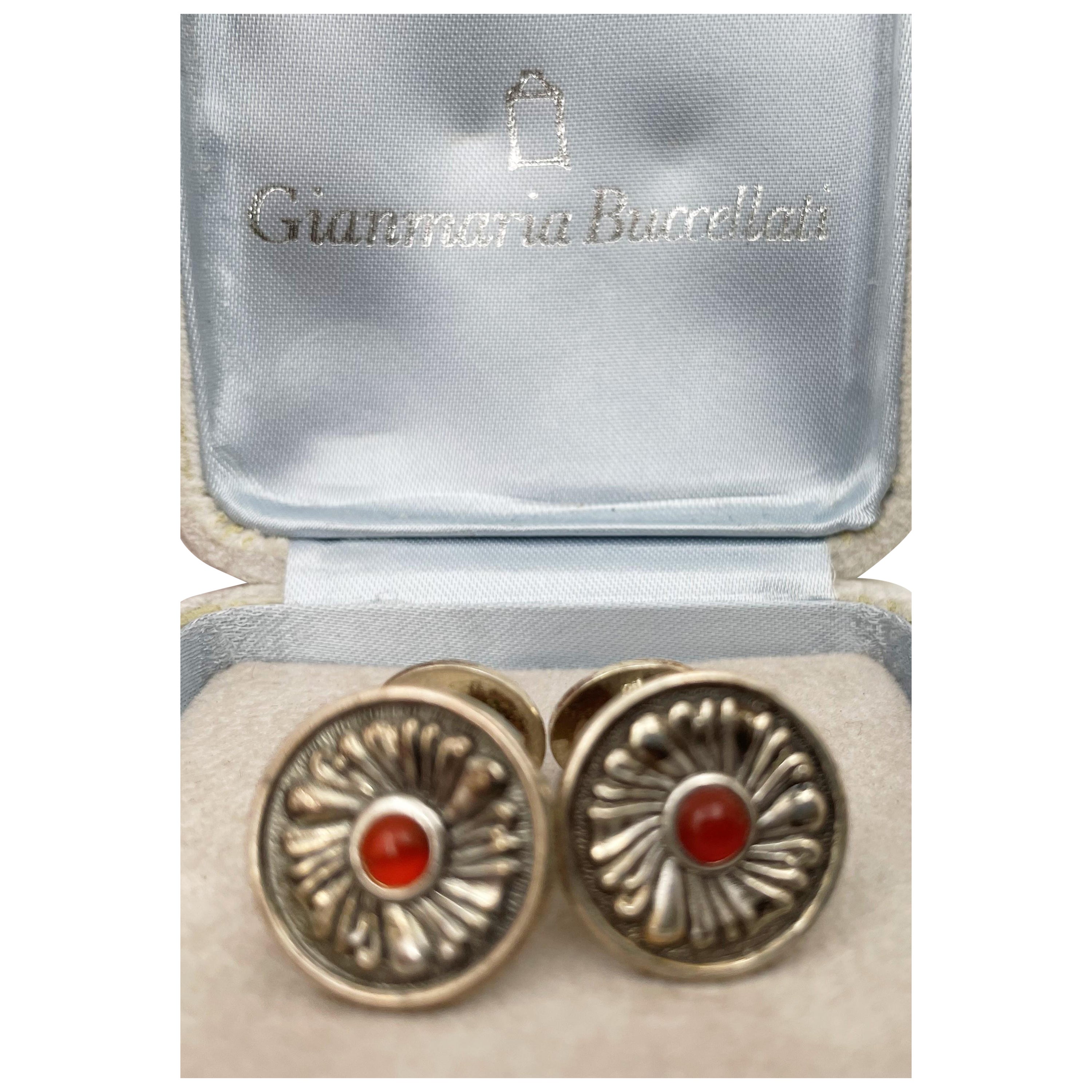 Buccellati Italian Pair of Sterling Silver Cufflinks in Floral Design For Sale