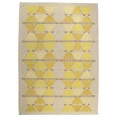New Geometric High-Low Rug with Conceptual Raised Design Elements
