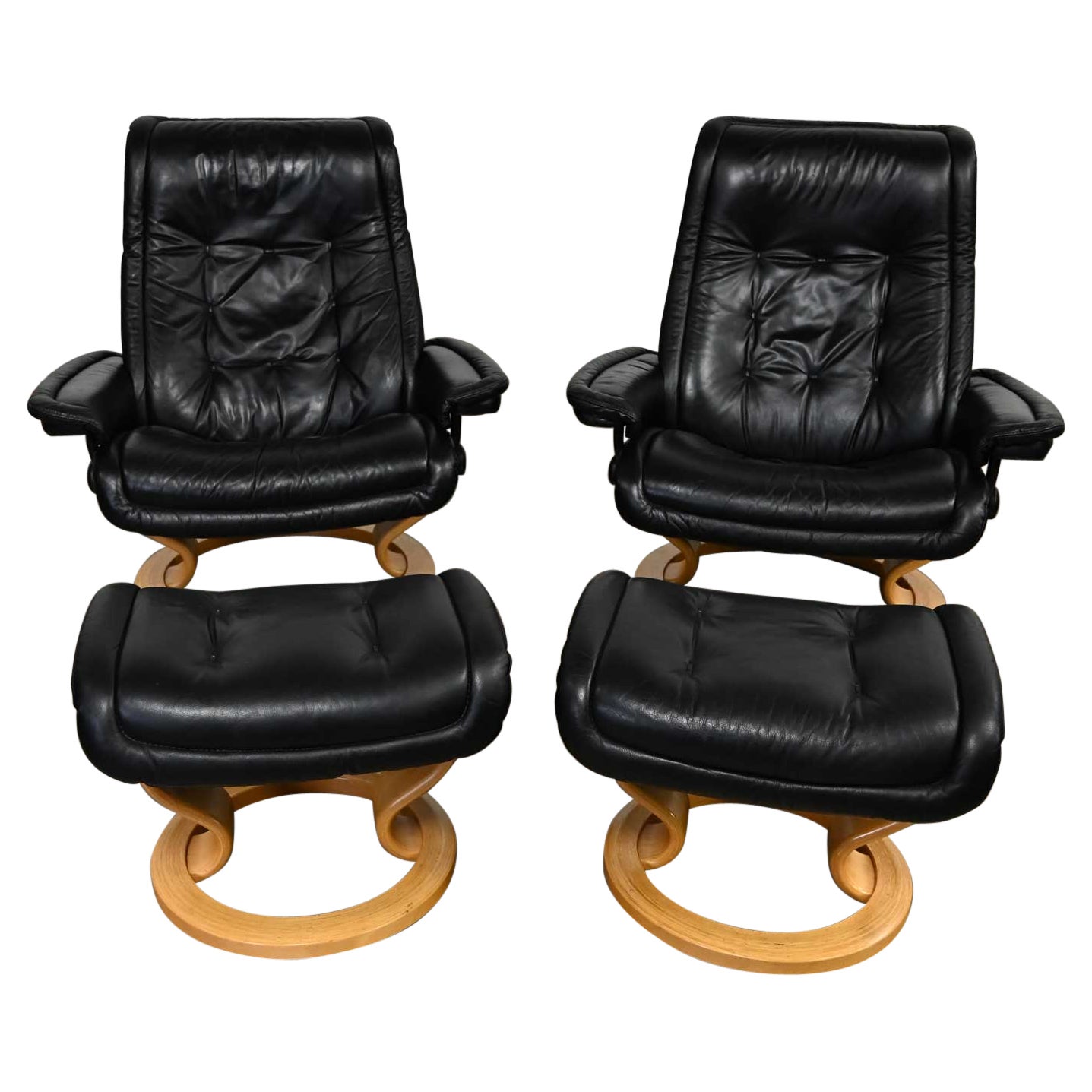 Pair Ekornes Stressless Royal Recliner Black Leather Lounge Chairs & Ottomans