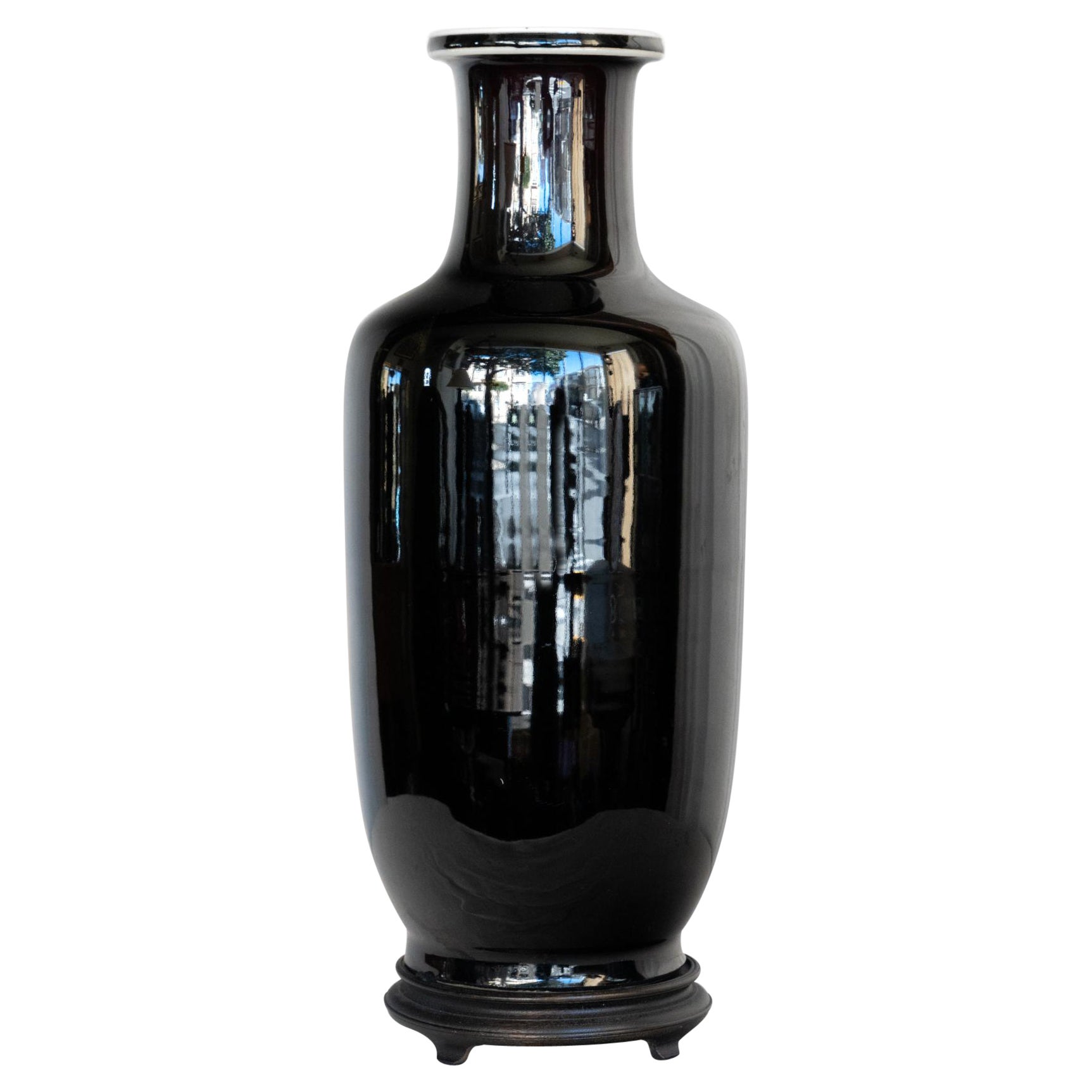 Early 20th Century Chinese Mirror Black Vase, Kang Hsi style, Republic Period  For Sale