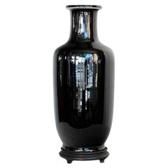 Vase noir en miroir chinois du début du 20e siècle, style Kang Hsi, période de la République 