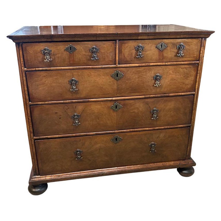 18th Century William and Mary Walnut and Oak Chest of Drawers For Sale ...