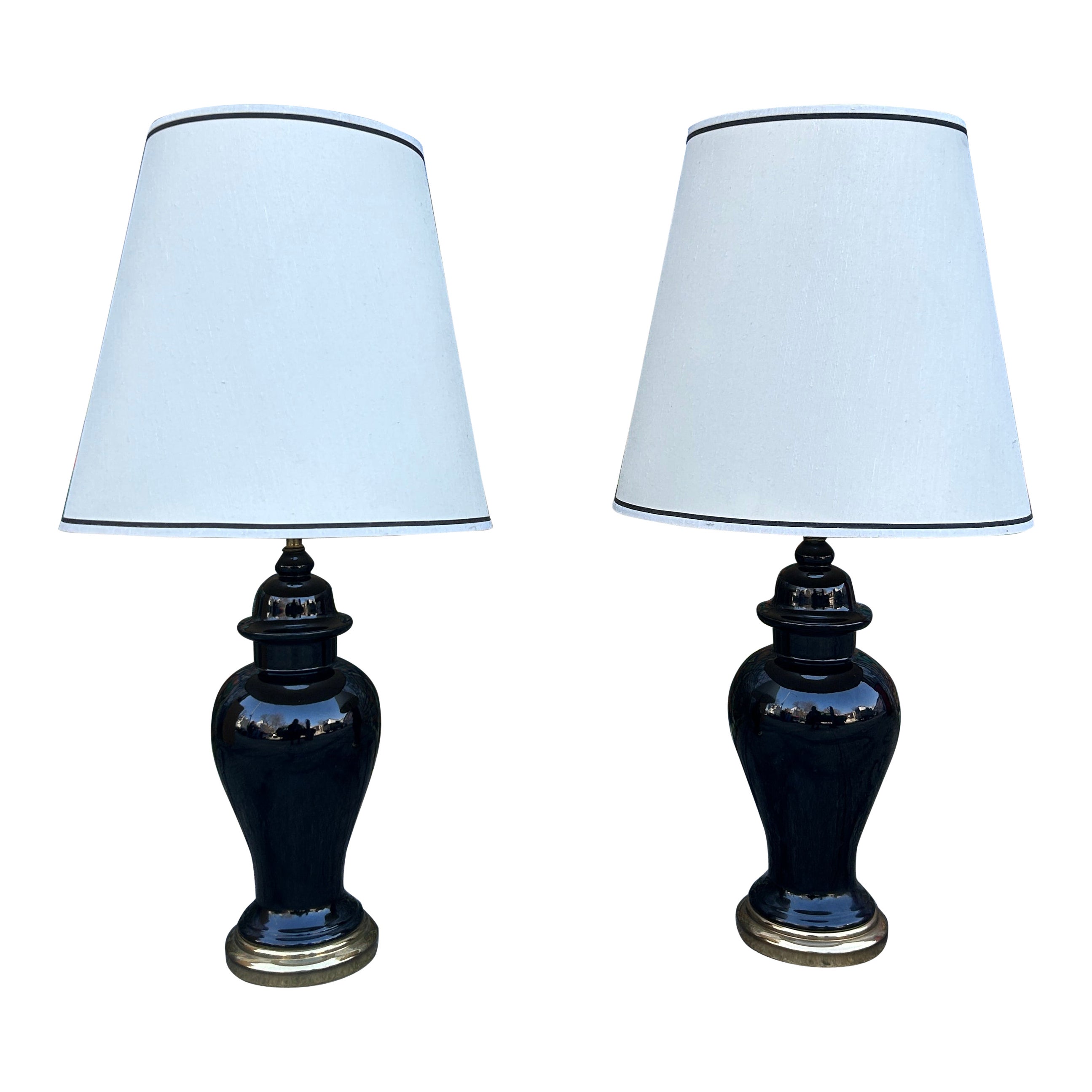 Midcentury Pair of Hollywood Regency Black Table Lamps with Shades, circa 1970 For Sale