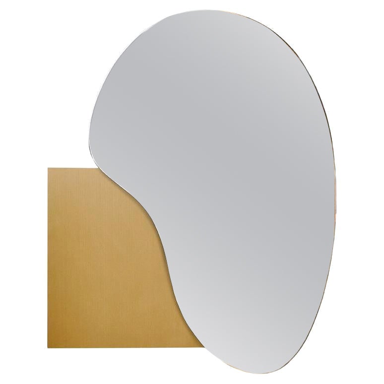 Modern Wall Mirror Lake 4 by Noom with Brushed Brass Base