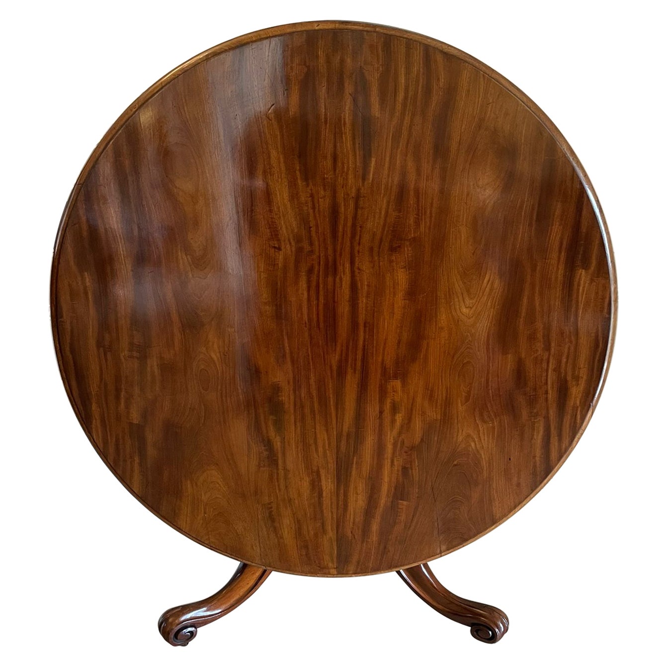 Outstanding Quality Antique Figured Mahogany 6 Seater Circular Dining Table For Sale