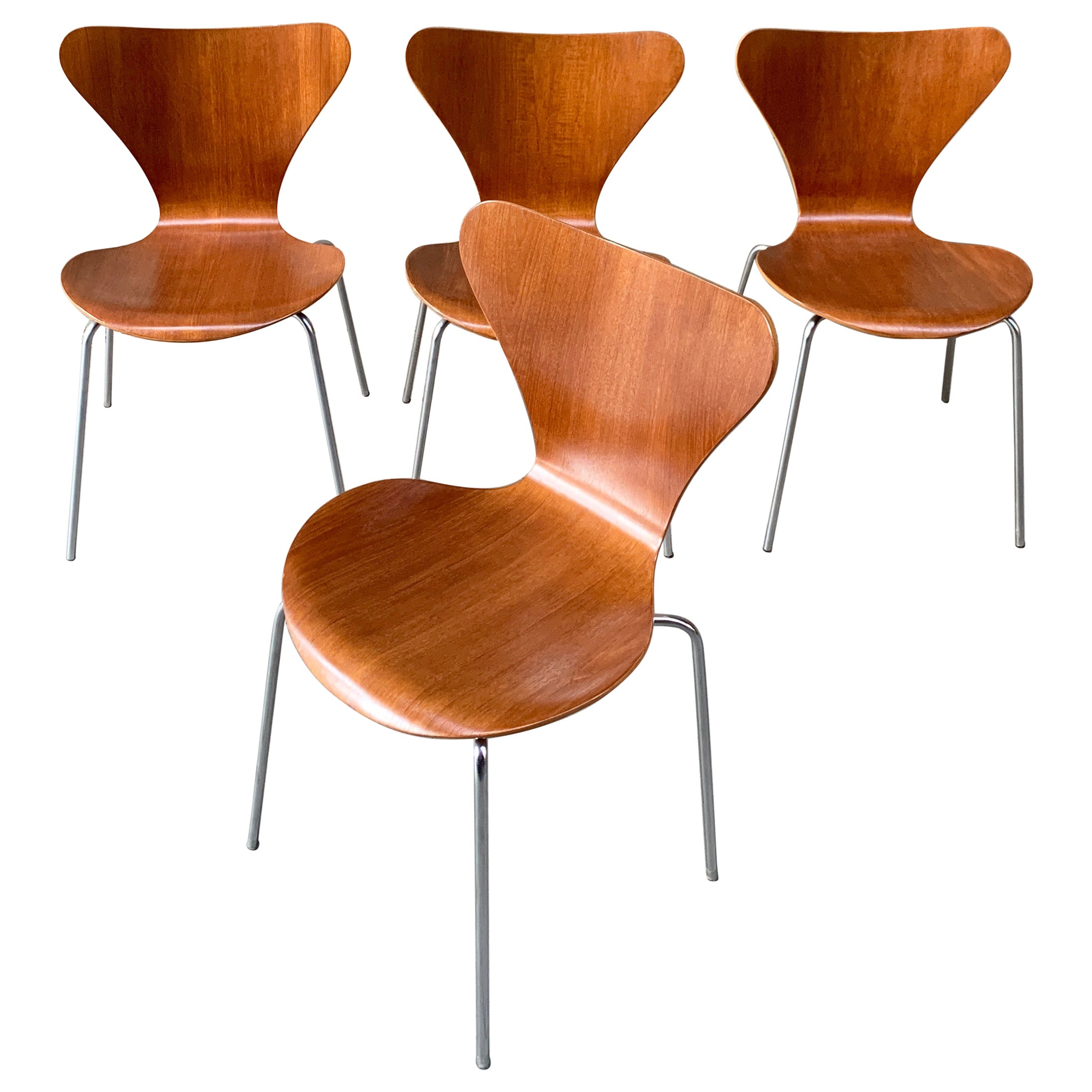 Six Arne Jacobsen Chairs by Fritz Hansen, Model 3107, circa 1960s at ...