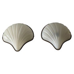 Vintage Unique White Plexiglass Shell Shaped Pair of Large Sconces, 1950s, Italy