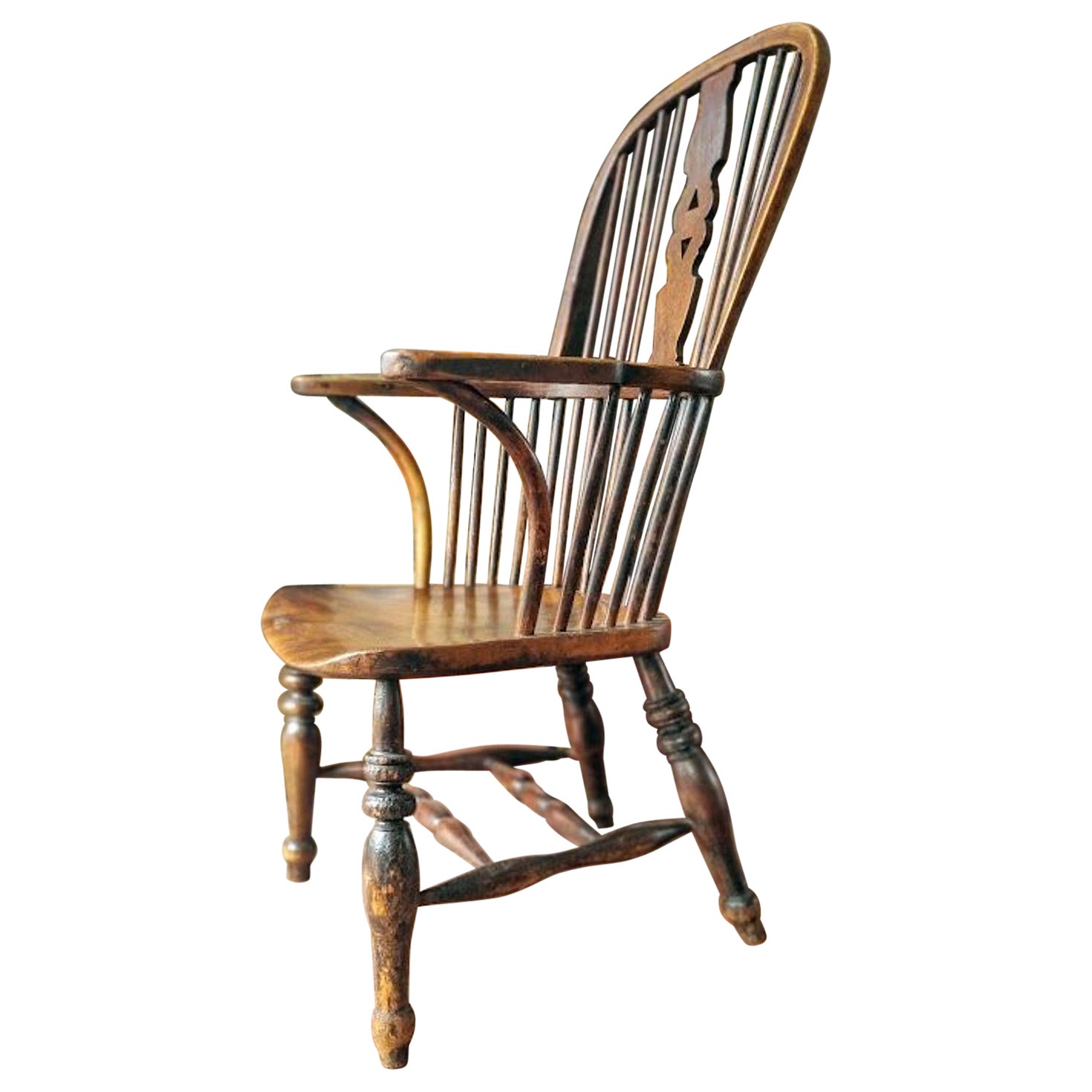 19th Century High Back Elm and Yew Wood Thames Valley Windsor Chair