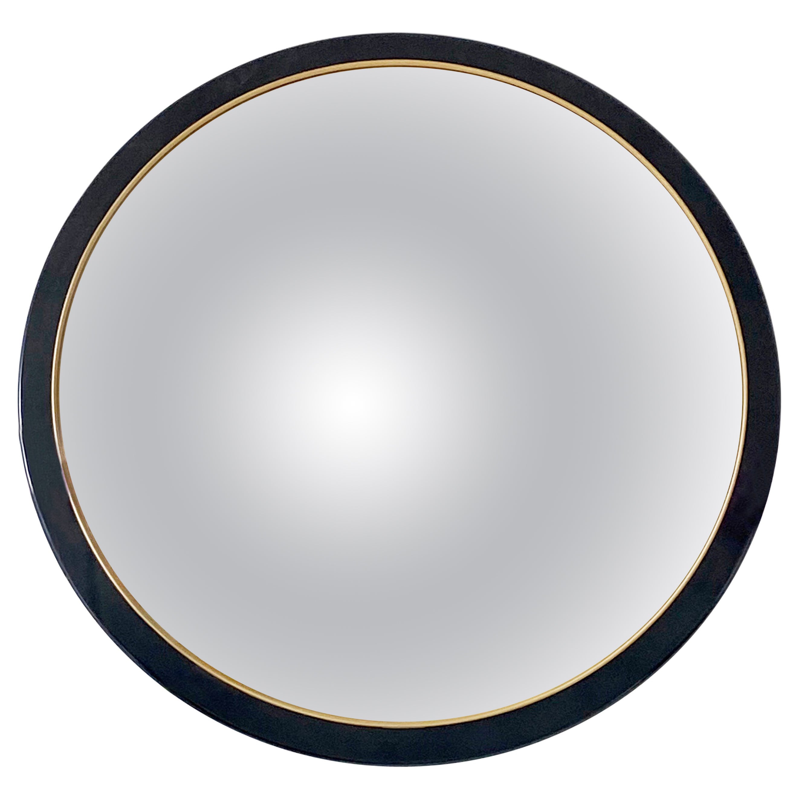 The Stilo Nero is a highly decorative convex wall mirror that creates a focal point and adds elegance to any room. The mirror itself is silvered using traditional methods and fabricated from 6mm low iron glass with a curvature of 7 cms. The overall