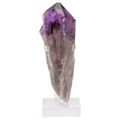 Uruguay Amethyst Quarz, natürlicher Punkt auf Acrylsockel, Uruguay