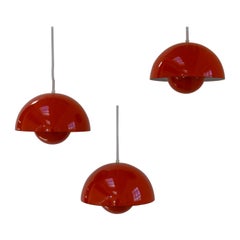 Danish Modern Enamelled "Flower Pot" Pendants by Verner Panton, 1960s, Set of 3