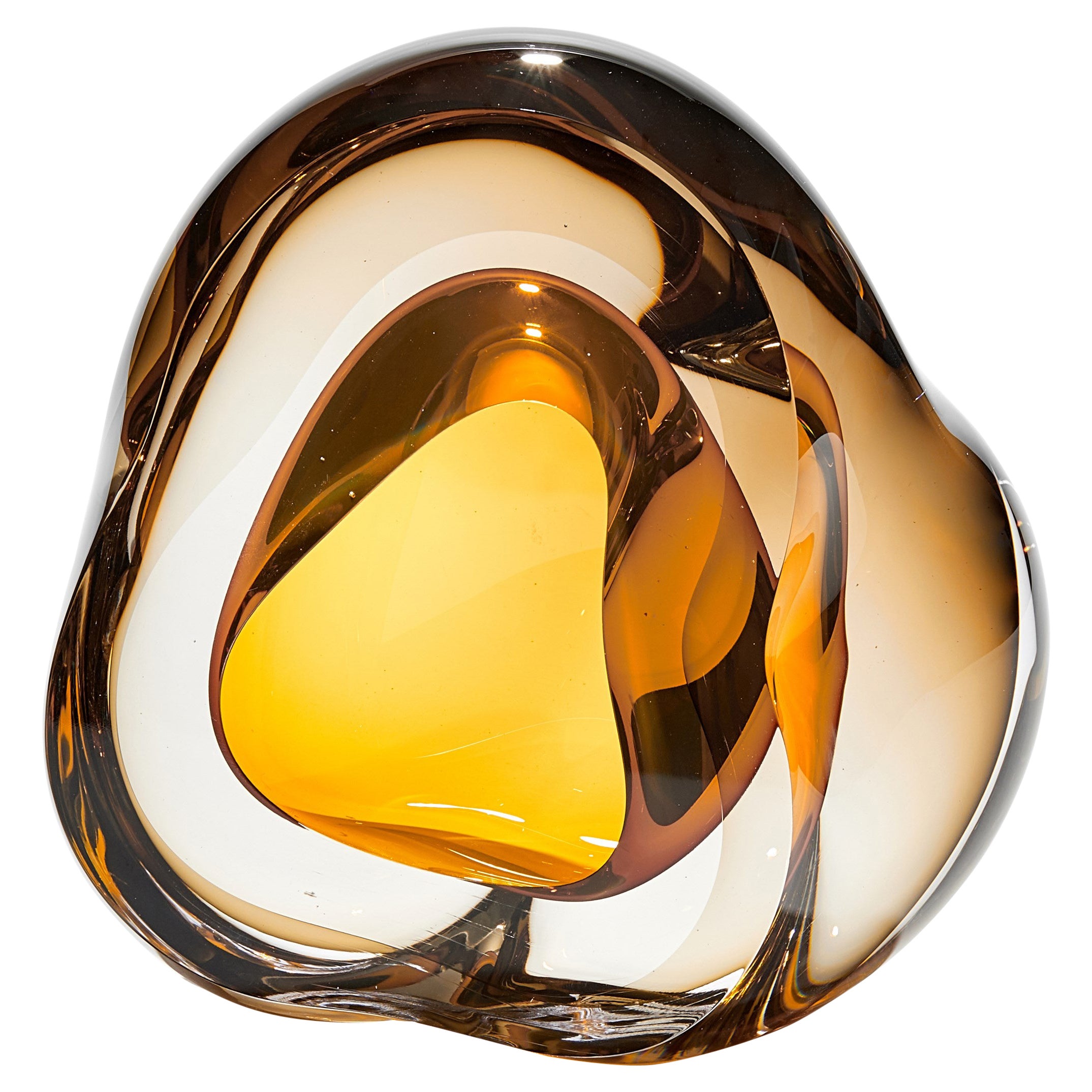 Sculpture en verre incrustée « Vug in Olivin & Gold Topas » de Samantha Donaldson