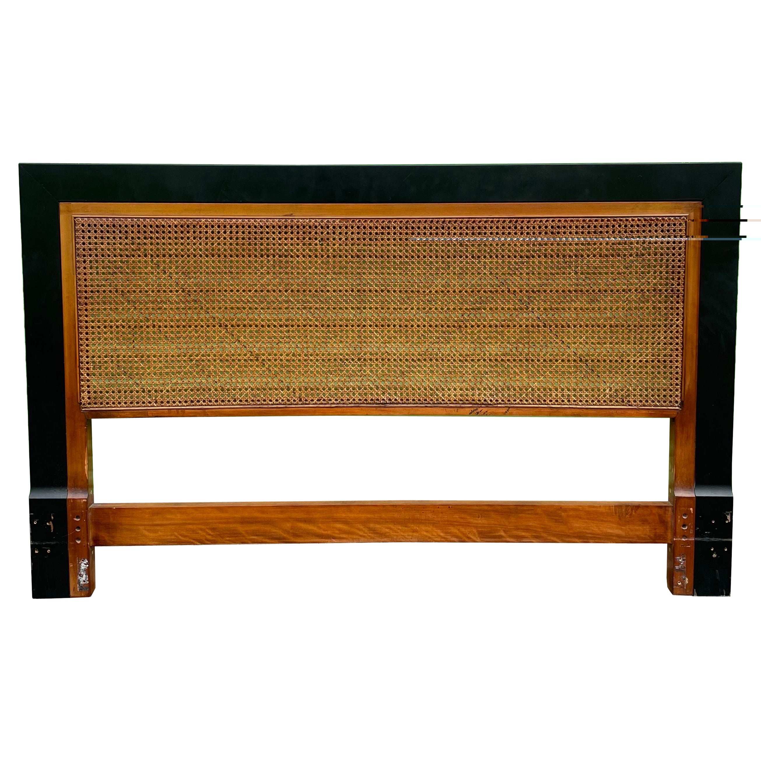 Midcentury Charak Modern Cane Headboard im Angebot