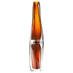  Sommarial in Iris Gelb, a rich amber fluid handmade glass vase by Vic Bamforth