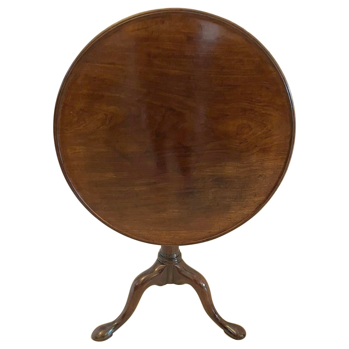 Antique George III 18th Century Quality Figured Mahogany Dish Top Tripod Table For Sale