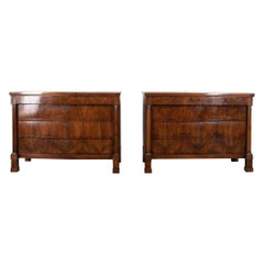 Paire de commodes italiennes en bois de rose du 19ème siècle