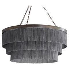 Lustre contemporain de 48 po en or avec chaîne noire par Tigermoth Lighting
