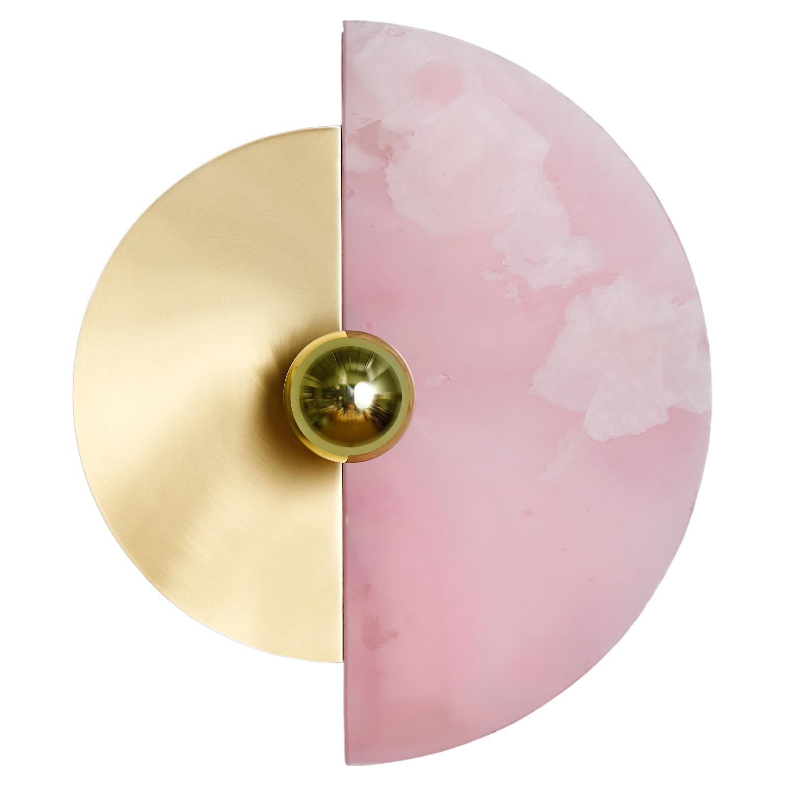 Italian Art Deco Wall Sconce in Pink Onyx "Levante" For Sale