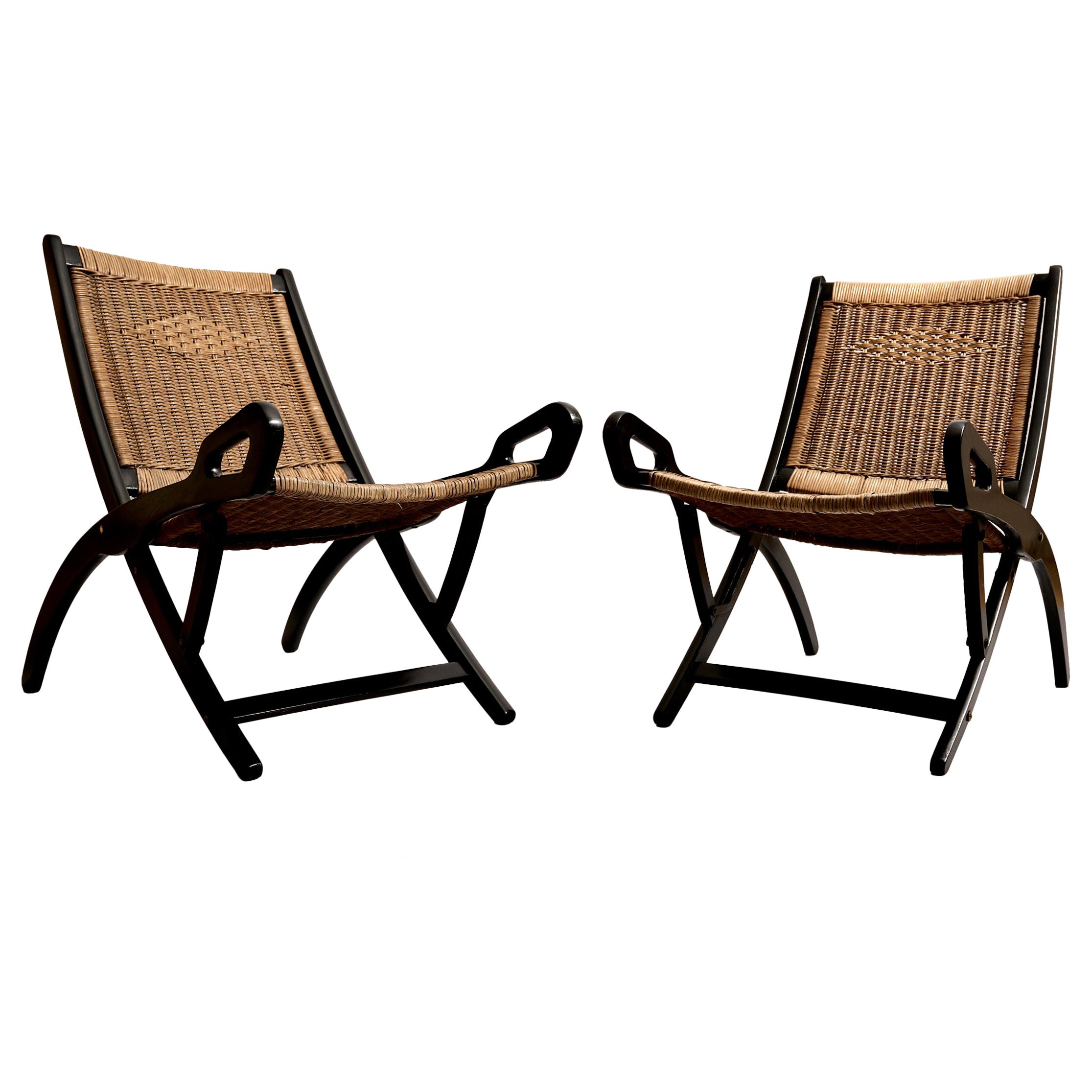 Pair of Gio Ponti, 'Ninfea' Folding Rattan Chairs for Fratelli Reguitti, c 1957 For Sale