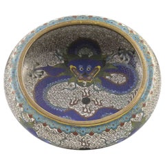 Vintage Enameled Chinese Bowl, China Early 20th Century