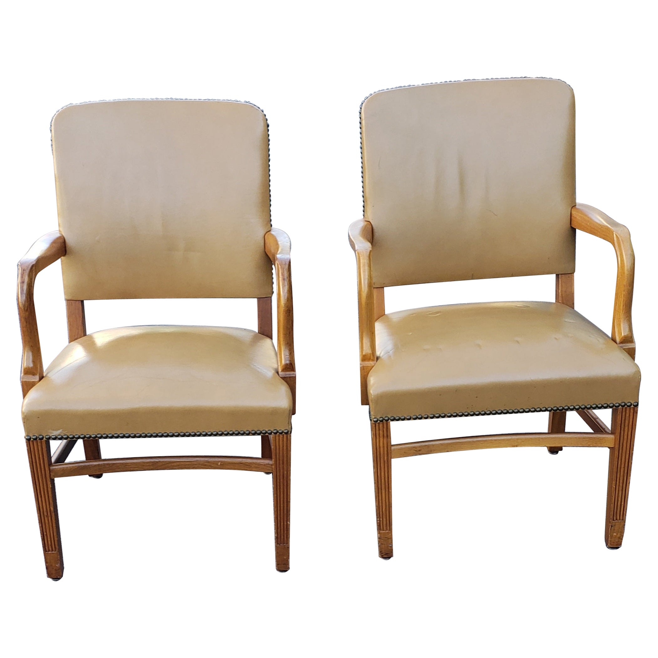 Pair of 1970s Gunlocke Fruitwood and Leather Armchairs For Sale