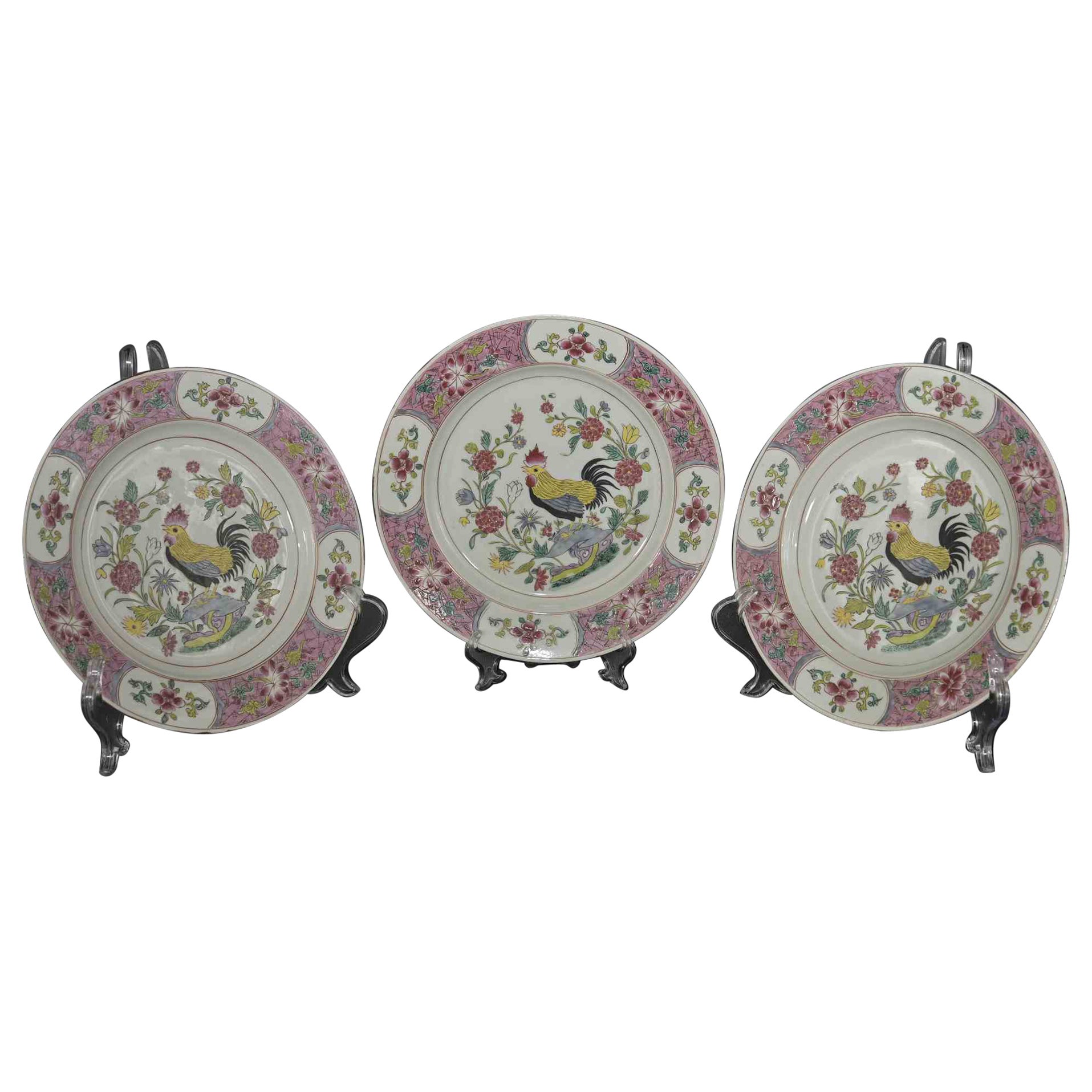 Set of 3 Chinese Ceramic Plates, Mid-20th Century For Sale