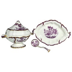 Sopera de crema con borde de concha del siglo XVIII decorada por Neale & Co.