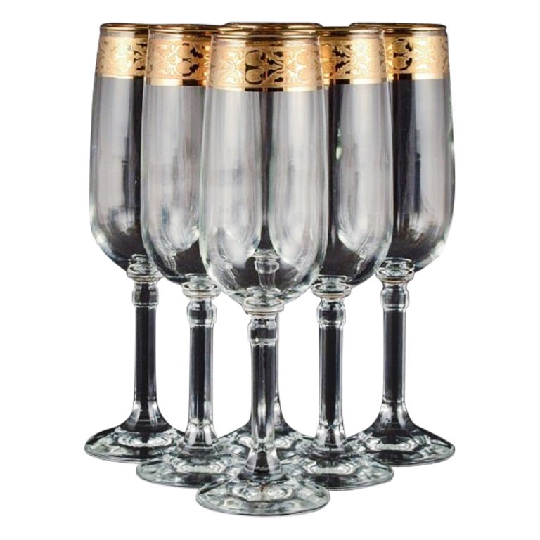 Italian Design, Six Champagne Glasses in Clear Art Glass with Gold Rim